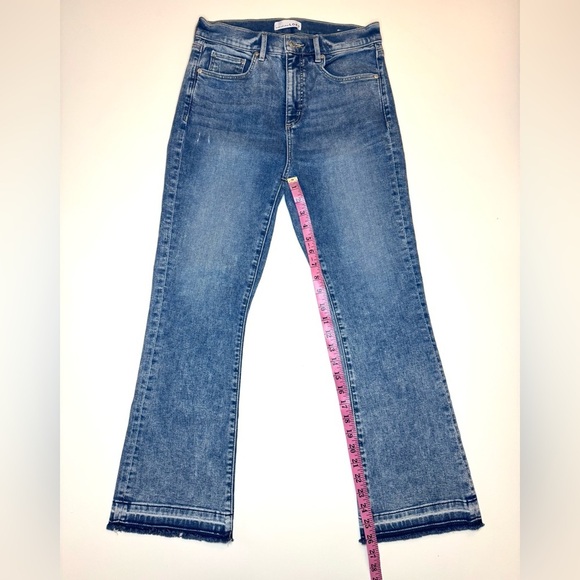 Loft Women’s The Kick Crop Classic Blue Denim Jeans Size- 27/4 - Picture 3 of 8